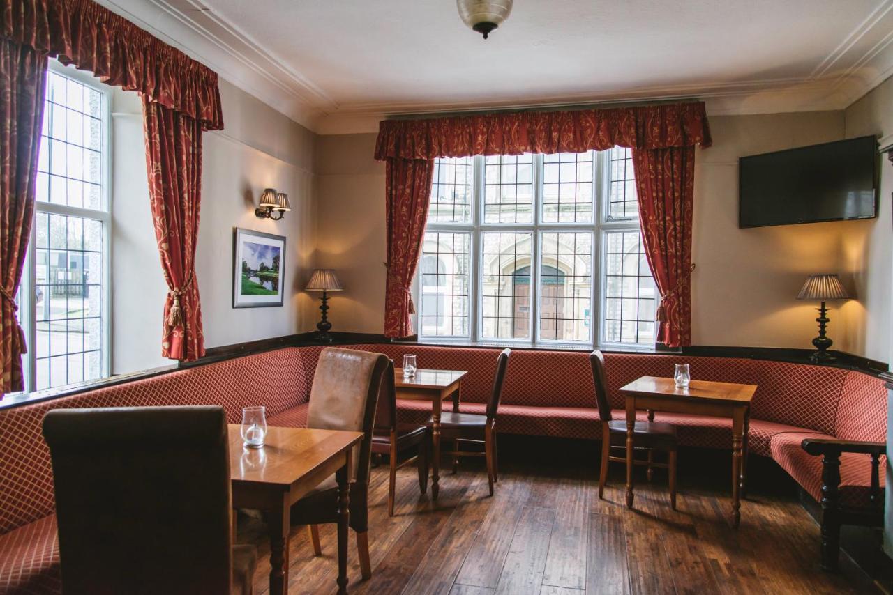 The Bulls Head Hotel Milnthorpe Exterior foto